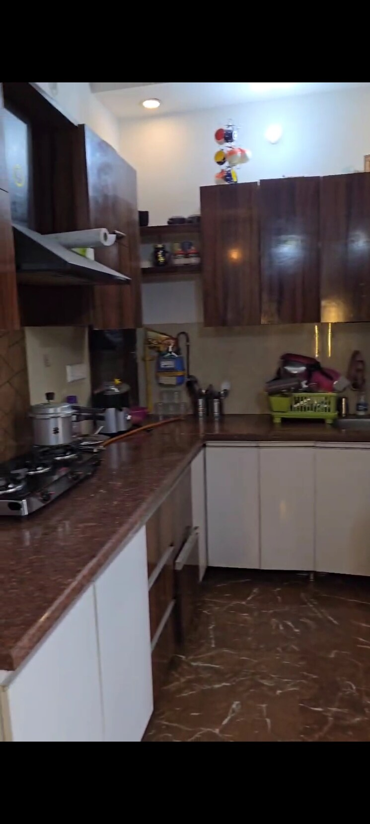 Kitchen, vijay nagar 3 Bedroom 1400 Sq.Ft. Builder Floor In Vijay Nagar Ghaziabad 8208028