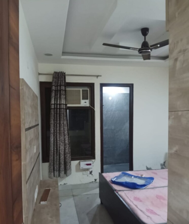 Room, dhakoli village 3 Bedroom 1250 Sq.Ft. Builder Floor In Dhakoli Village Zirakpur 8208041
