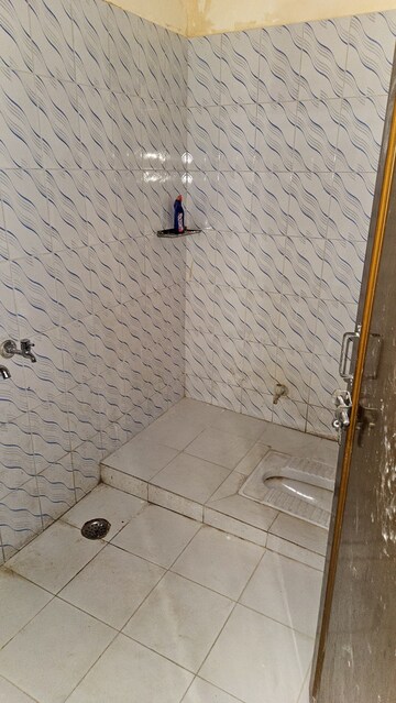 Bathroom in 2 BHK Independent House at Gomti Nagar – for Rent