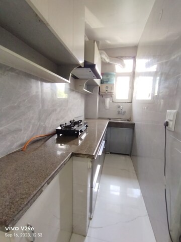 Kitchen in 1 BHK Builder Floor at Sector 43 – for Rent