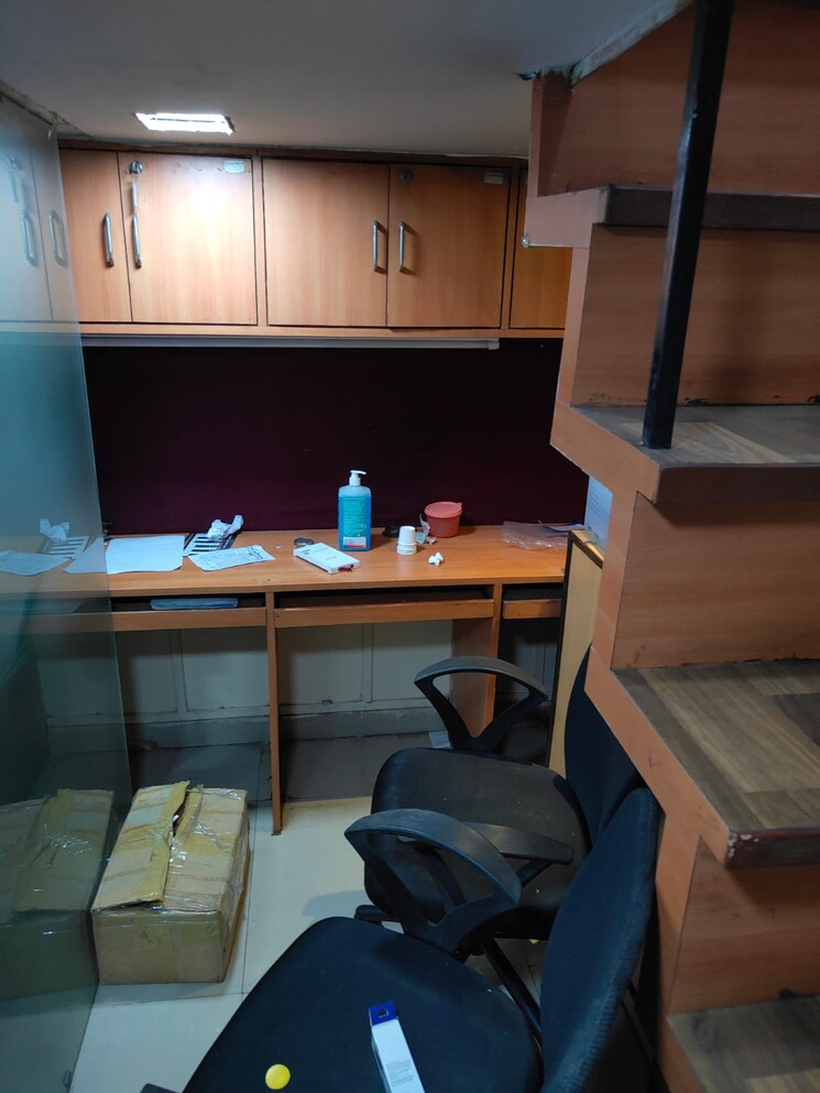 Team Area, haware-fantasia Commercial Office Space 264 Sq.Ft. In Vashi Sector 28 Navi Mumbai 8208101