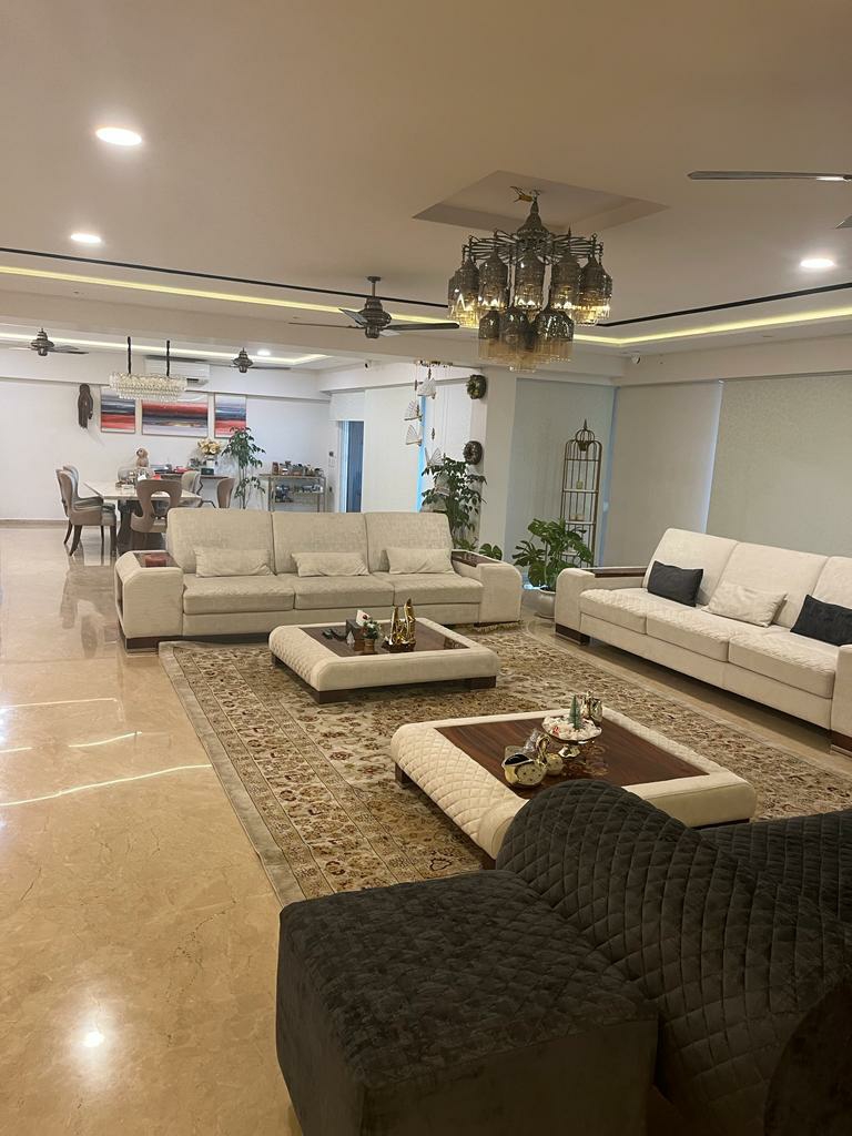 5 BHK + Servant Room,Extra Room 5200 Sq.Ft. Apartment in Hiranandani Gardens Evita