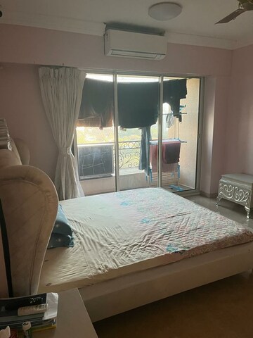 Bedroom in 5 BHK Apartment at Hiranandani Gardens Evita, Powai – for Sale