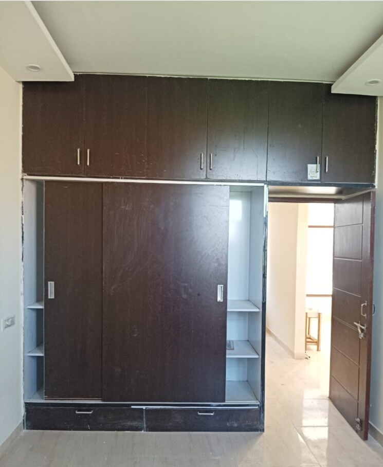 undefined, dhakoli village 4 Bedroom 1800 Sq.Ft. Builder Floor In Dhakoli Village Zirakpur 8208150