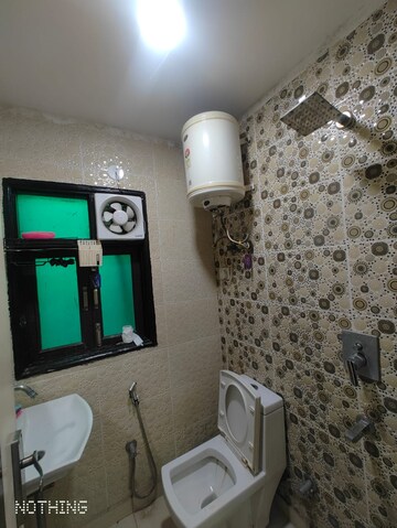 Bathroom in 1 BHK Builder Floor at Malviya Nagar – for Rent