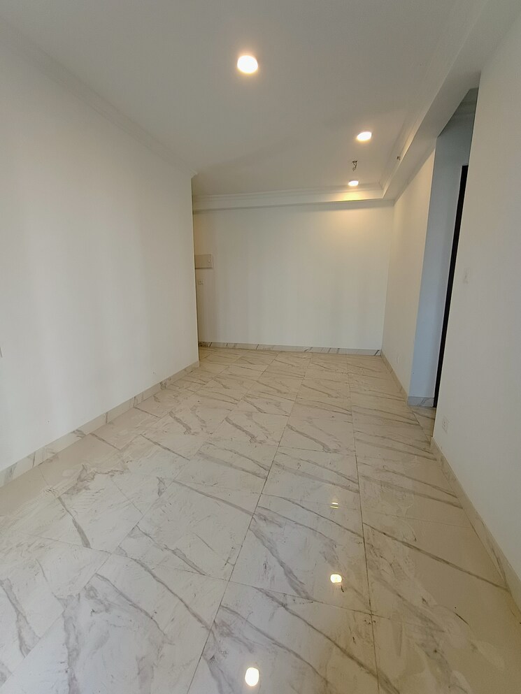 Room, risland-the-icon 2 Bedroom 671 Sq.Ft. Apartment In Dhokali Thane 8208196