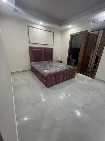 Living Room in 1 BHK Builder Floor at Sector 43 – for Rent