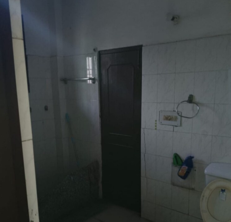 Bathroom, dhakoli village 3 Bedroom 1250 Sq.Ft. Builder Floor In Dhakoli Village Zirakpur 8208213