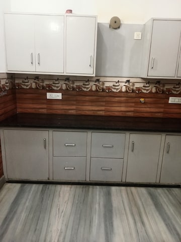 Kitchen in 1.5 BHK Builder Floor at Sector 18 – for Rent