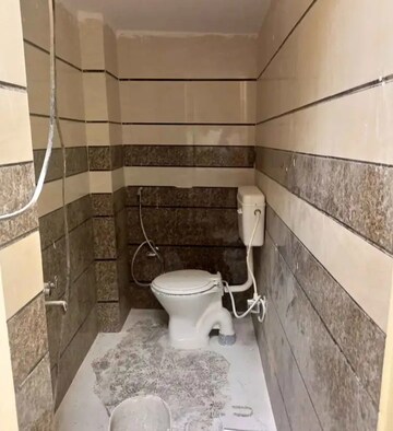 Master Bedroom in 2 BHK Villa at Vikas Nagar – for Rent