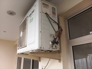 Kitchen in 3 BHK Apartment at Gomti Nagar – for Rent