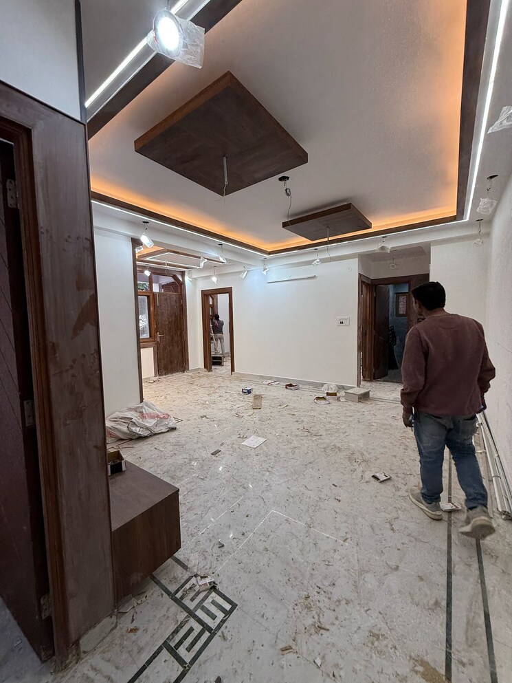  Parking, exotica-elegance 4 Bedroom 2050 Sq.Ft. Apartment In Vaibhav Khand Ghaziabad 8208373