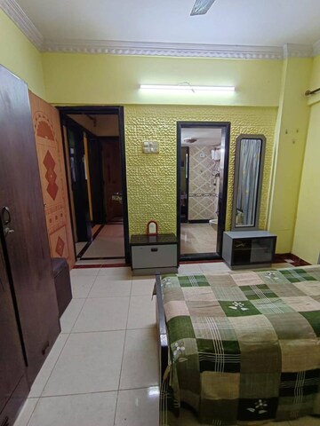 Room in  Pg at Gokuldham Colony – for Rent