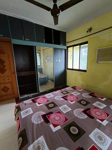 Room in  Pg at Gokuldham Colony – for Rent