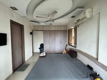Building Lobby in 2 BHK Apartment at Mahavir Dham CHS Vasai, Vasai East – for Sale