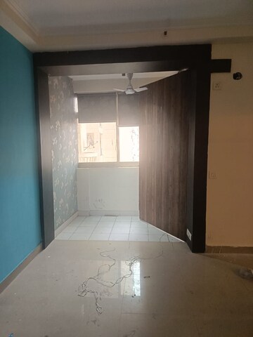 Kitchen in 3 BHK Apartment at Amrapali Silicon City, Sector 76 – for Rent