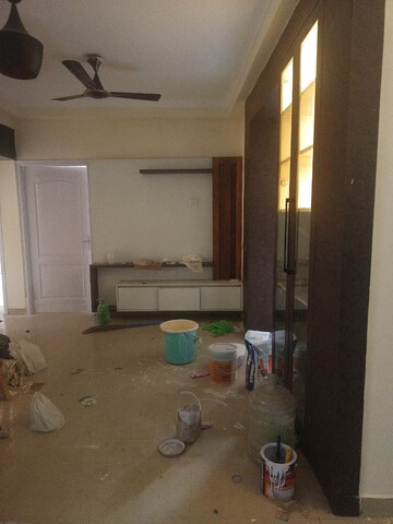 Bathroom in 3 BHK Apartment at Amrapali Silicon City, Sector 76 – for Rent