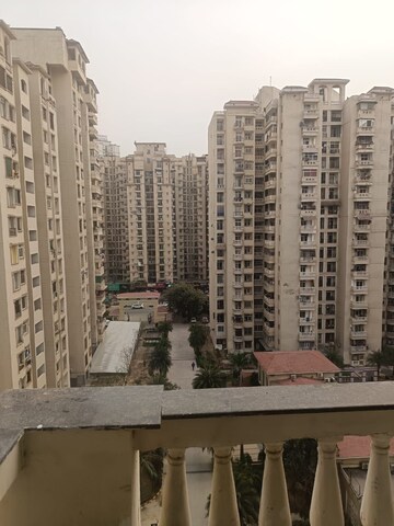 3 BHK Apartment – Exterior View View at Amrapali Silicon City, Sector 76 - for Rent