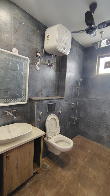Master Bedroom in 4 BHK Builder Floor at AEZ Aloha, Sector 57 – for Rent