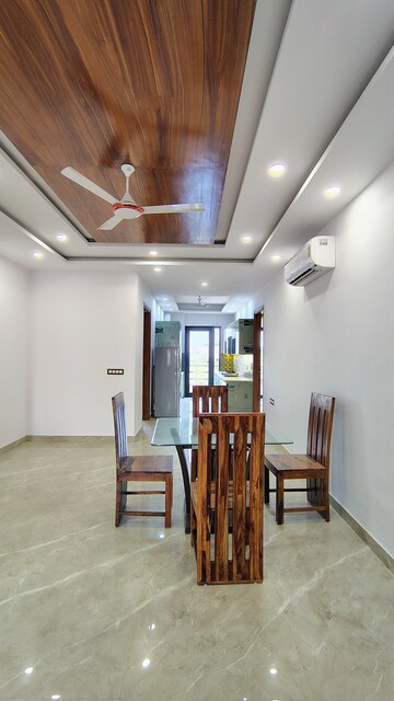 Gym in 4 BHK Builder Floor at AEZ Aloha, Sector 57 – for Rent