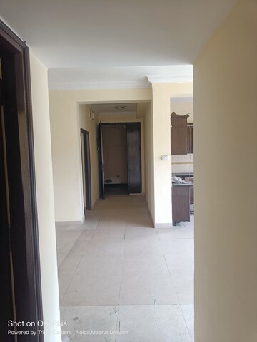 3 BHK Apartment For Rent in Antriksh Nature Sector 52 Noida  8208503