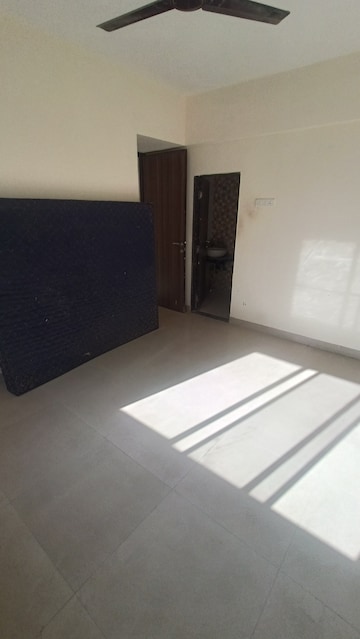Room in 2 BHK Apartment at Evershine Avenue A6, Virar West – for Rent