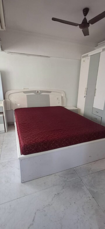 Bedroom in 1 BHK Apartment at Yamuna Villa, Andheri West – for Rent