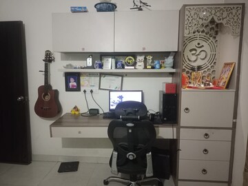 Study Room in 2 BHK Apartment at Signature Global Orchard Avenue, Sector 93 – for Sale
