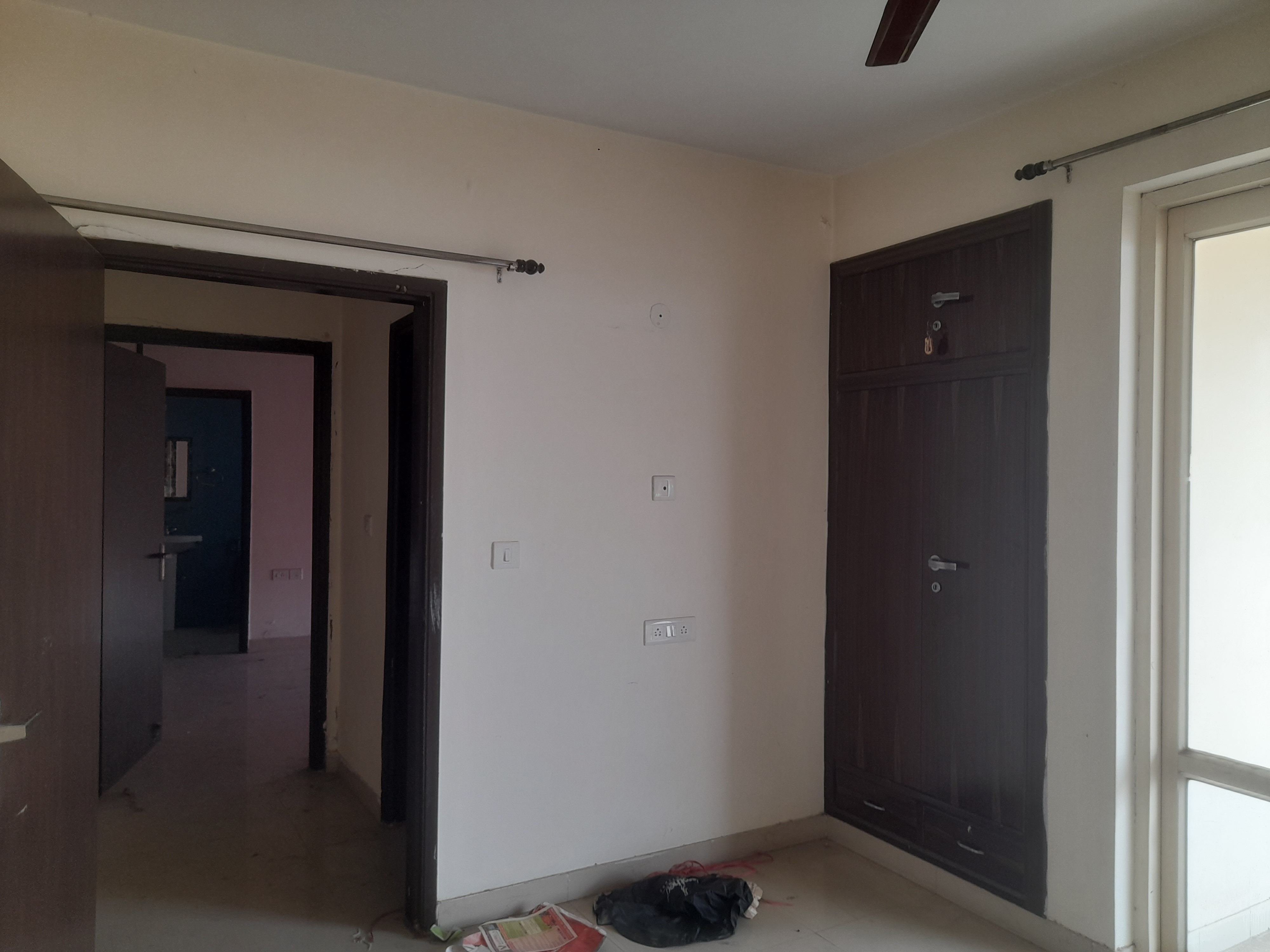 2 BHK Apartment For Sale in KLJ Platinum Heights