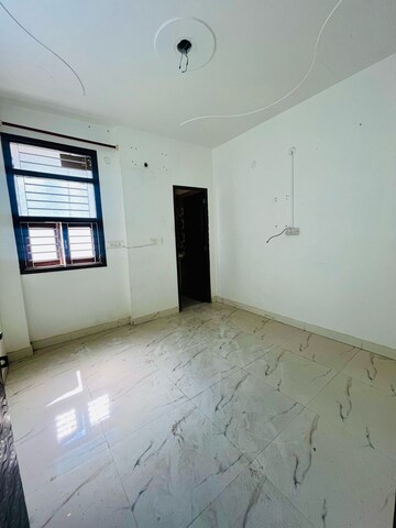 Bedroom in 3 BHK Builder Floor at Dwarka Mor – for Rent