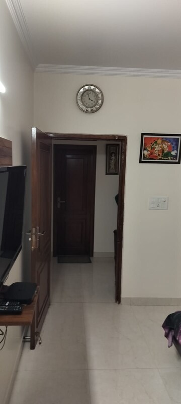 Building Lobby in 3 BHK Apartment at The Legend One, Sector 57 – for Rent