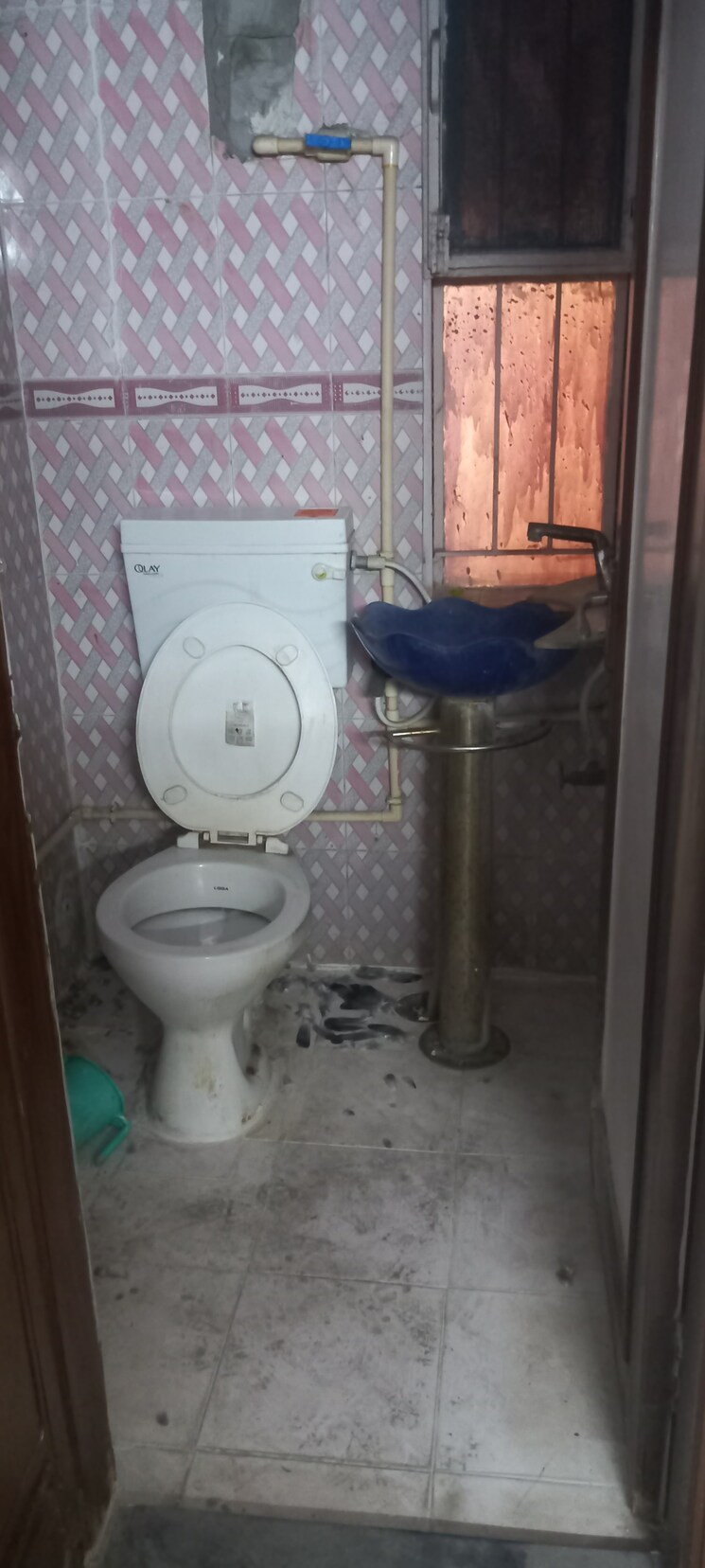 Attached Bathroom, ip extension 2 Bedroom 900 Sq.Ft. Apartment In Ip Extension Delhi 8208651