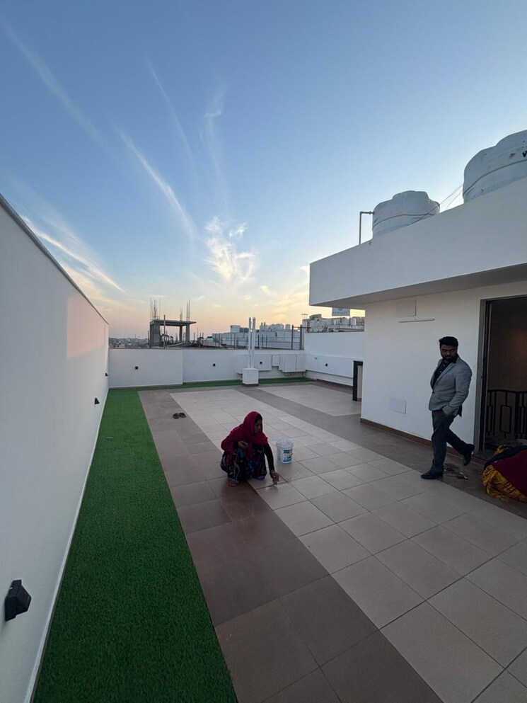 Master Bedroom, bptp-amstoria-country-floor 3.5 Bedroom 2367 Sq.Ft. Independent House In Sector 102 Gurgaon 8208673