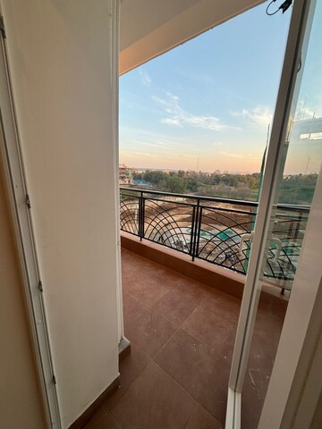 Balcony in 3.5 BHK Independent House at BPTP Amstoria Country Floor, Sector 102 – for Sale