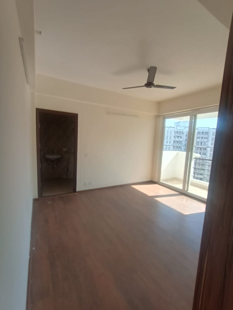 Room, pareena-coban-residences 3 Bedroom 1997 Sq.Ft. Apartment In Sector 99a Gurgaon 8208698