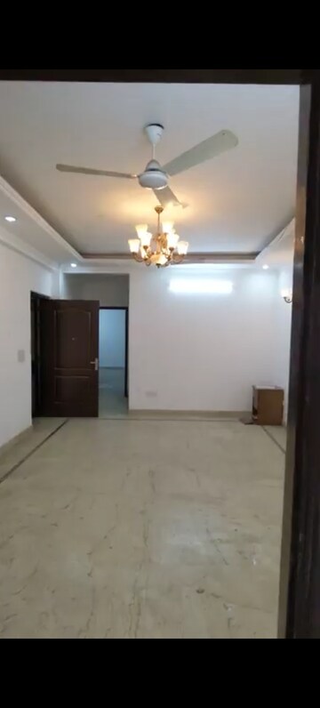 Room in 3 BHK Builder Floor at Anupam Garden – for Rent