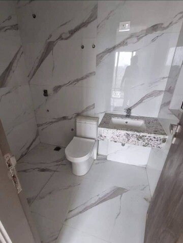 Bathroom in 3.5 BHK Builder Floor at Smart World Gems, Sector 89 – for Sale