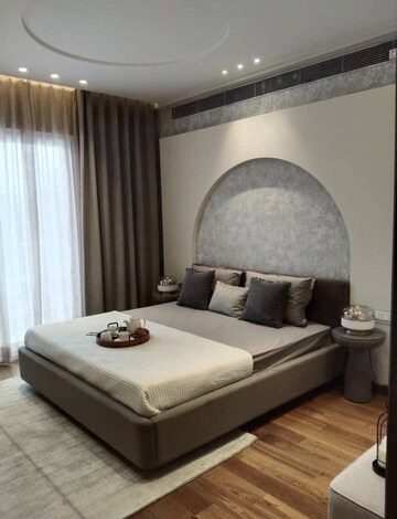 Bedroom in 3.5 BHK Builder Floor at Smart World Gems, Sector 89 – for Sale