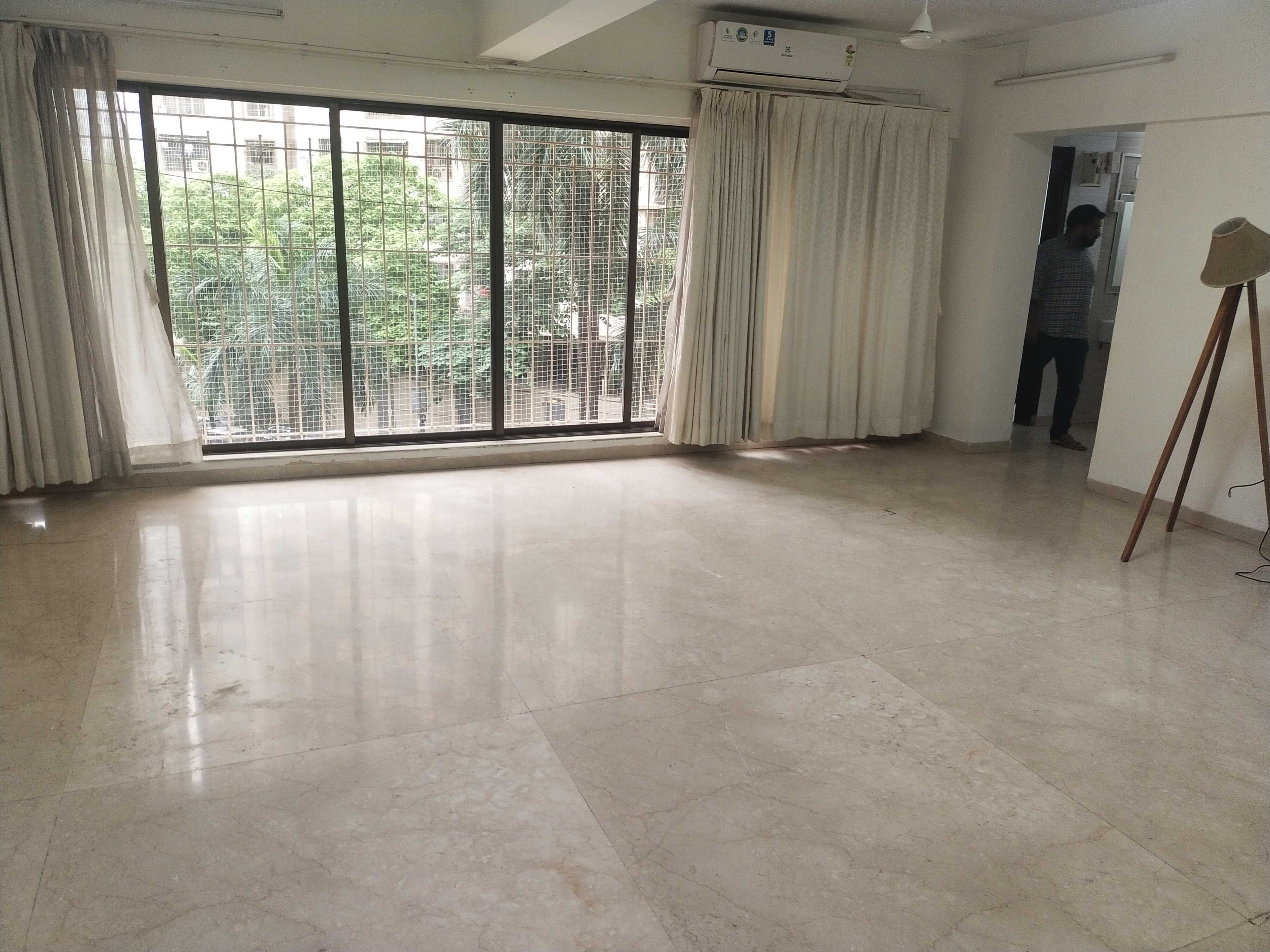 3 BHK + Extra Room Apartment For Sale in L&T Emerald Isle