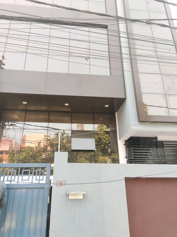  Office Space – Exterior View View at Aliganj - for Rent