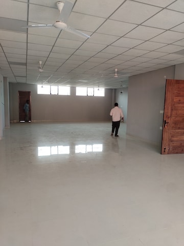 Parking in  Office Space at Aliganj – for Rent