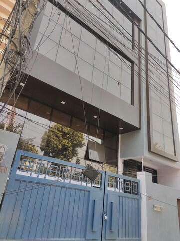  Office Space – Exterior View View at Aliganj - for Rent