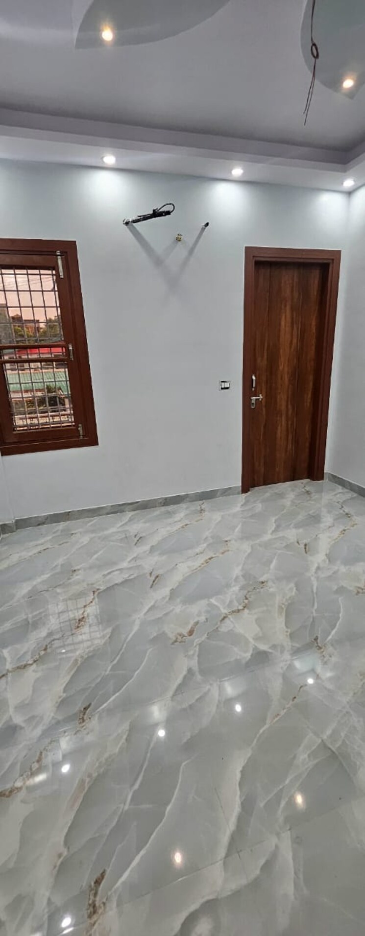Room, niranjanpur 6 Bedroom 137 Sq.Yd. Builder Floor In Niranjanpur Dehradun 8208842