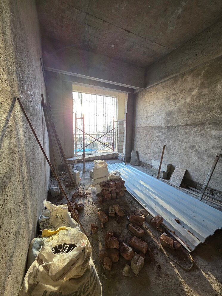 Garden, arok-kinjal-residency 3 Bedroom 2000 Sq.Ft. Apartment In Byculla Mumbai 8208859