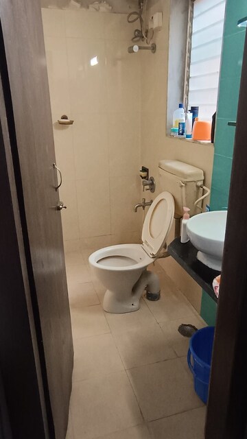 Bathroom in 2 BHK Apartment at Skyline Villa, Powai – for Rent