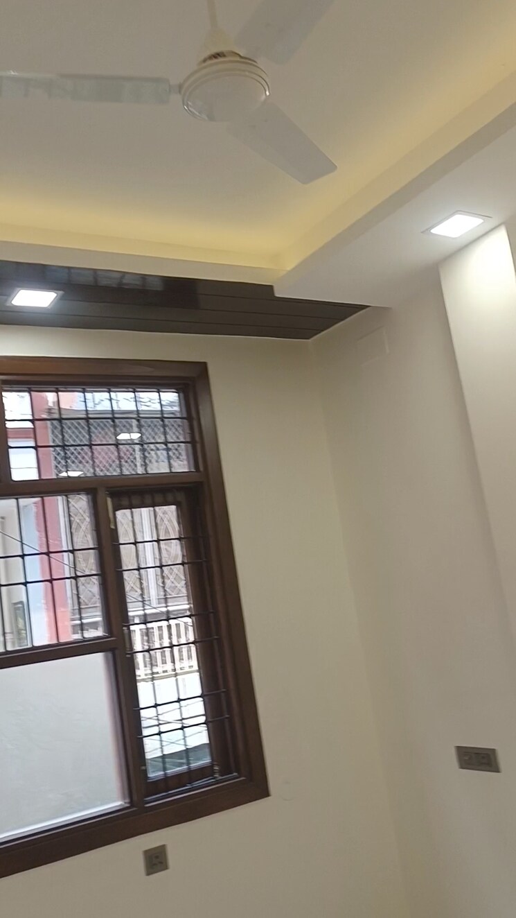 Room, old rajinder nagar 3 Bedroom 780 Sq.Ft. Builder Floor In Old Rajinder Nagar Delhi 8208911