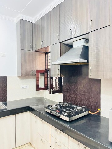 Kitchen in 2 BHK Builder Floor at Sector 47 – for Rent