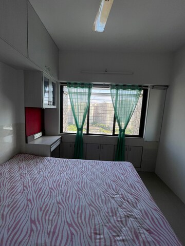 Bedroom in 2 BHK Apartment at Raj Mandir Complex, Mira Road – for Rent