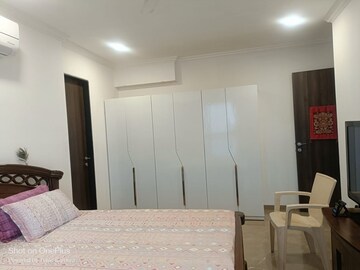 Bedroom in 3 BHK Apartment at The Park Residency Andheri, Andheri West – for Rent