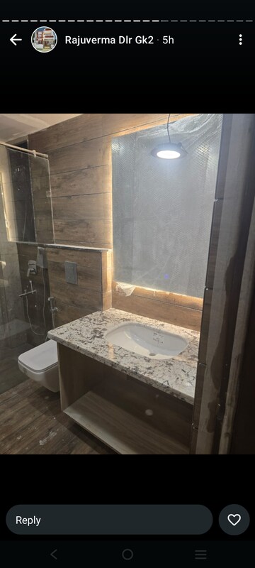 Bedroom in 3 BHK Builder Floor at Hauz Khas – for Rent